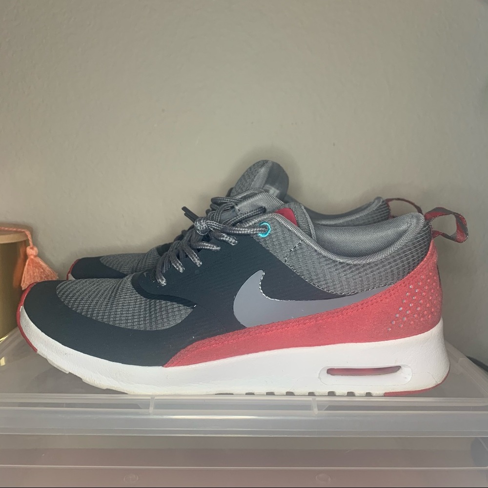 Women’s Nike Air Max Thea - Legend Red